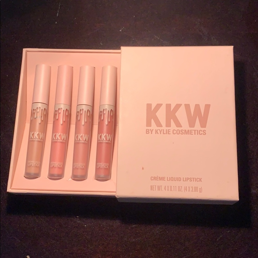 💕KKW LIPSTICKS💕